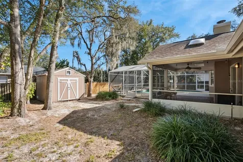 307 Oak Leaf Circle Lake Mary FL 32746