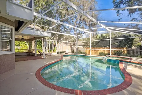 307 Oak Leaf Circle Lake Mary FL 32746