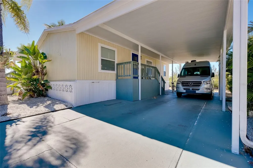 408 Hatchett Creek Road Venice FL 34285