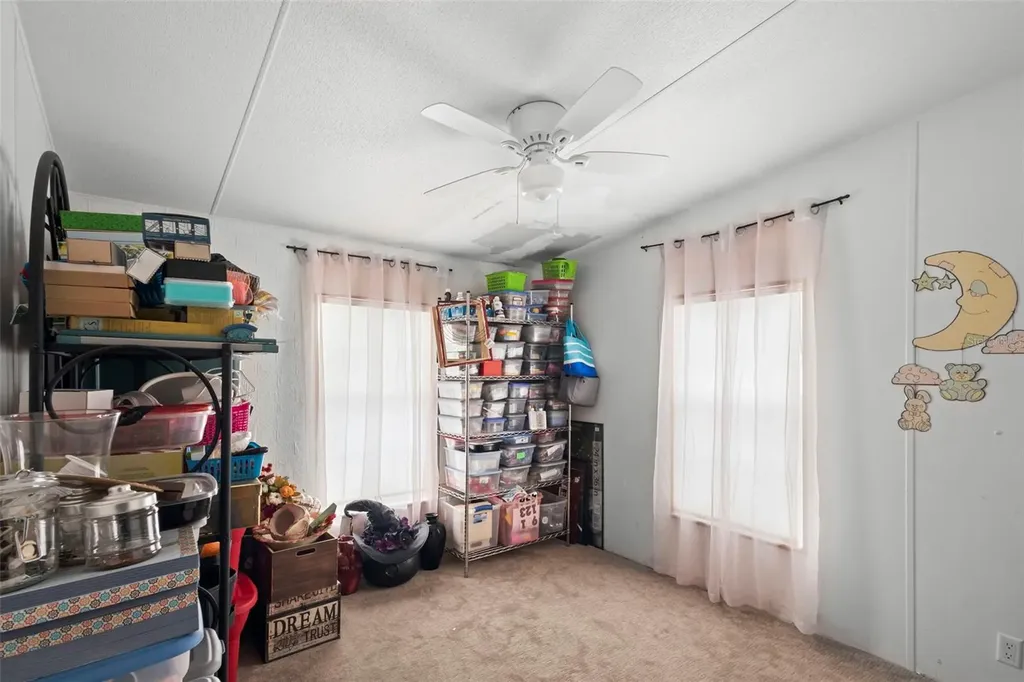 122 Leisure World Drive N Debary FL 32713