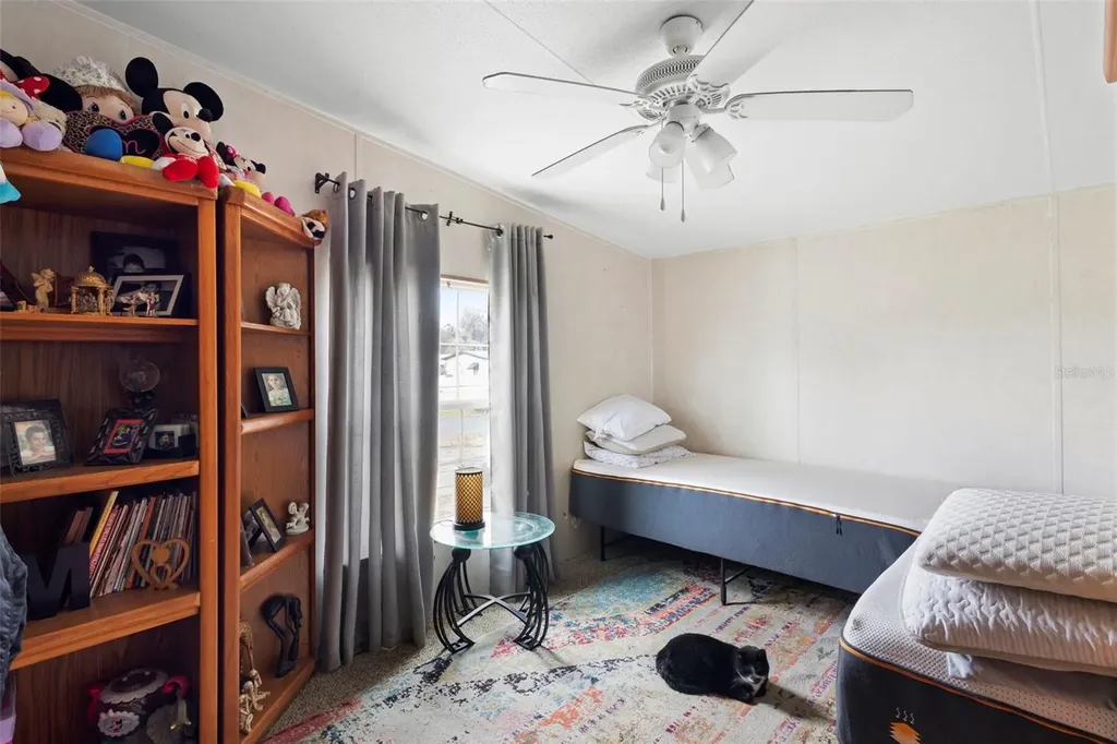 122 Leisure World Drive N Debary FL 32713