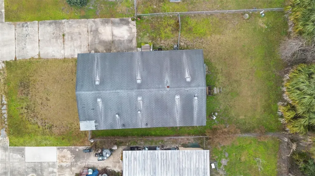 122 Leisure World Drive N Debary FL 32713