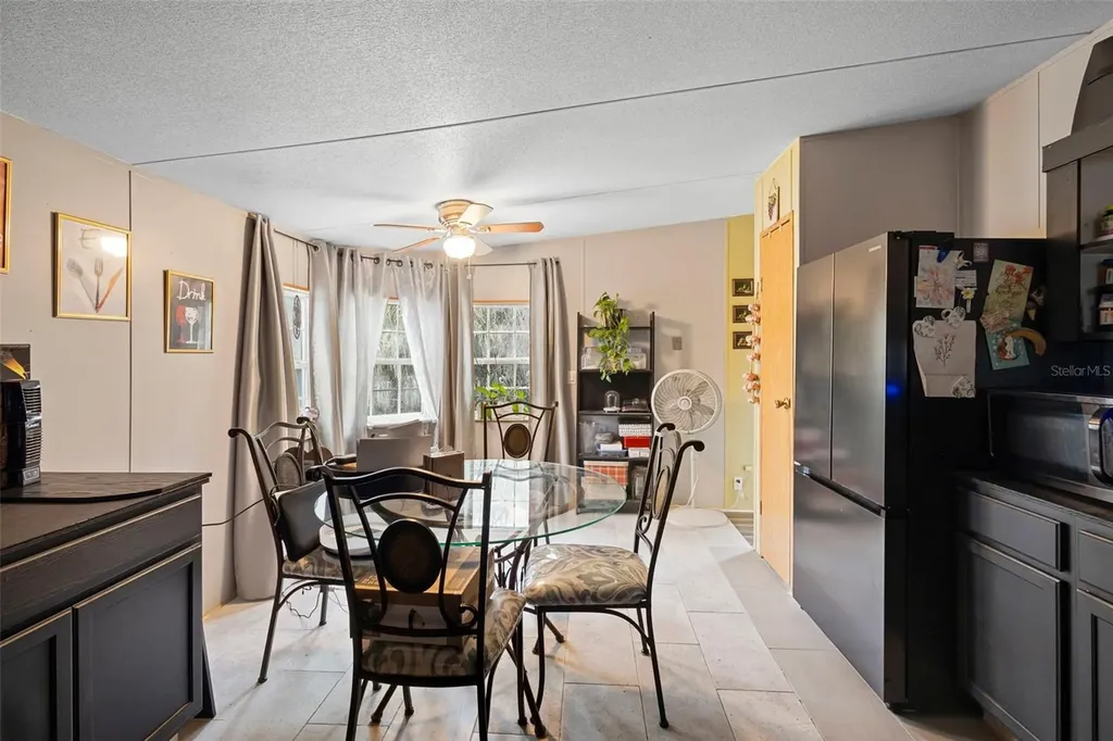 122 Leisure World Drive N Debary FL 32713