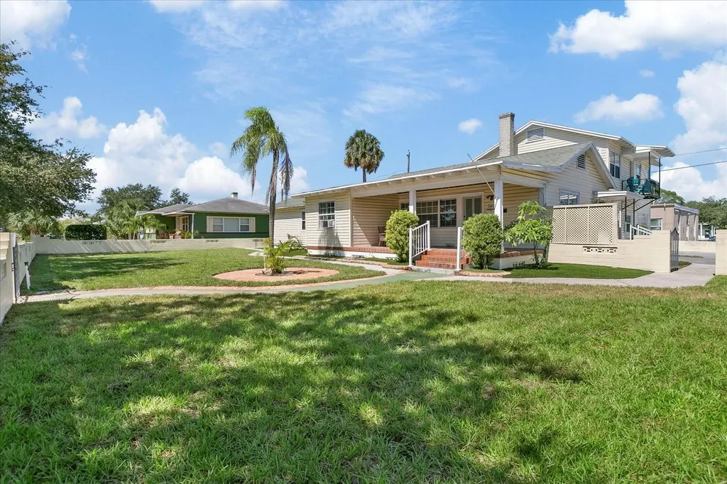 3801 1st Avenue S St Petersburg FL 33711