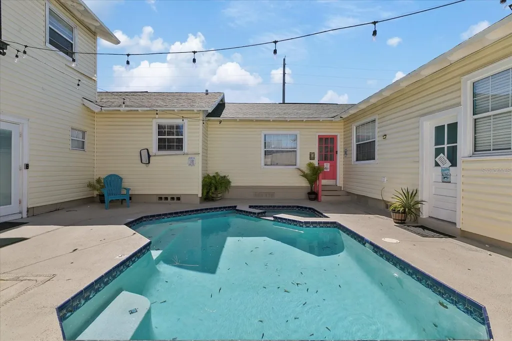 3801 1st Avenue S St Petersburg FL 33711
