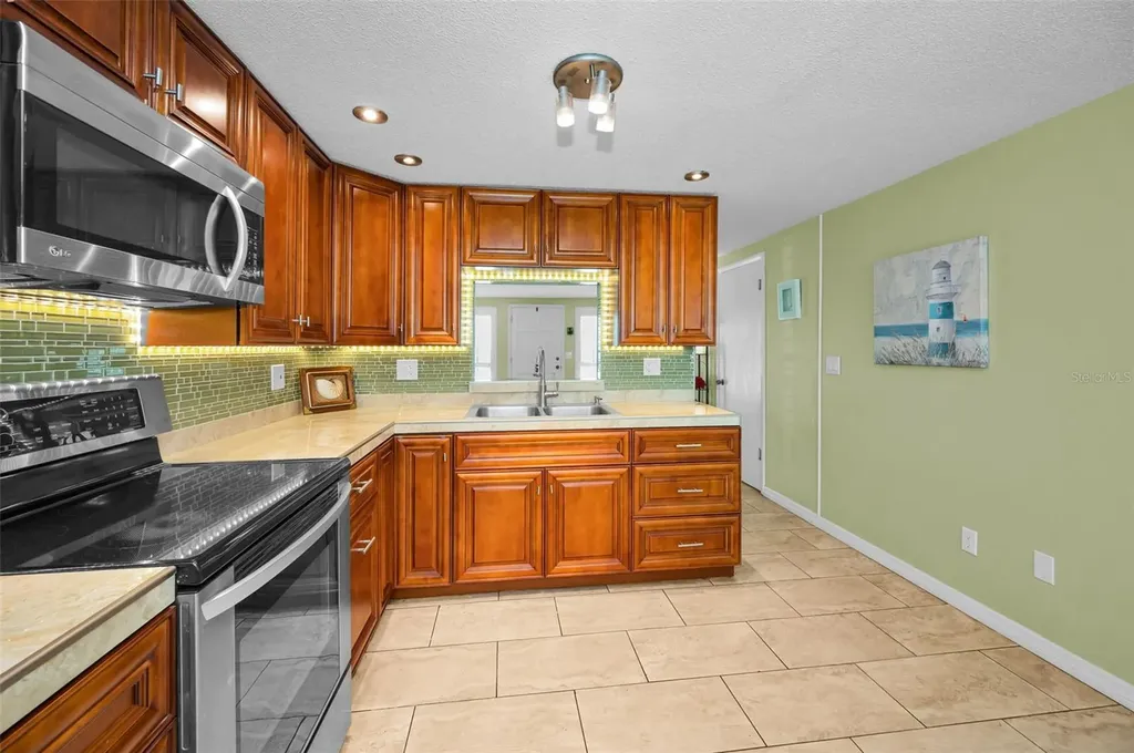 1000 Crane Court Dunedin FL 34698