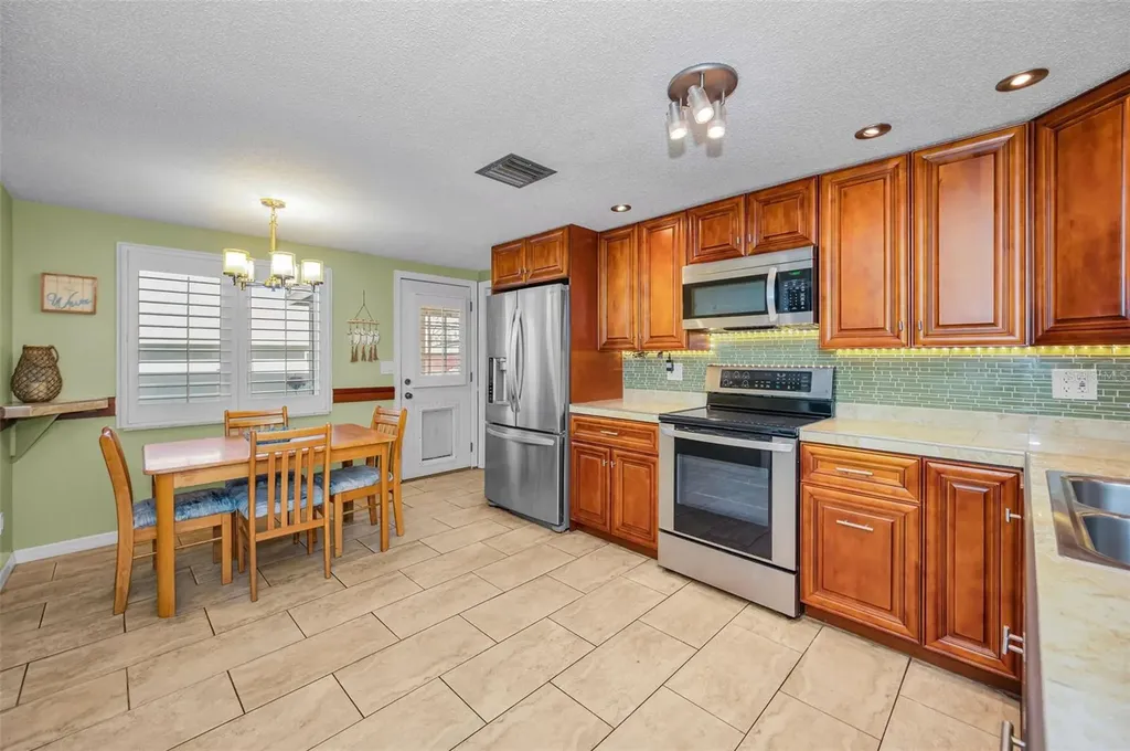 1000 Crane Court Dunedin FL 34698
