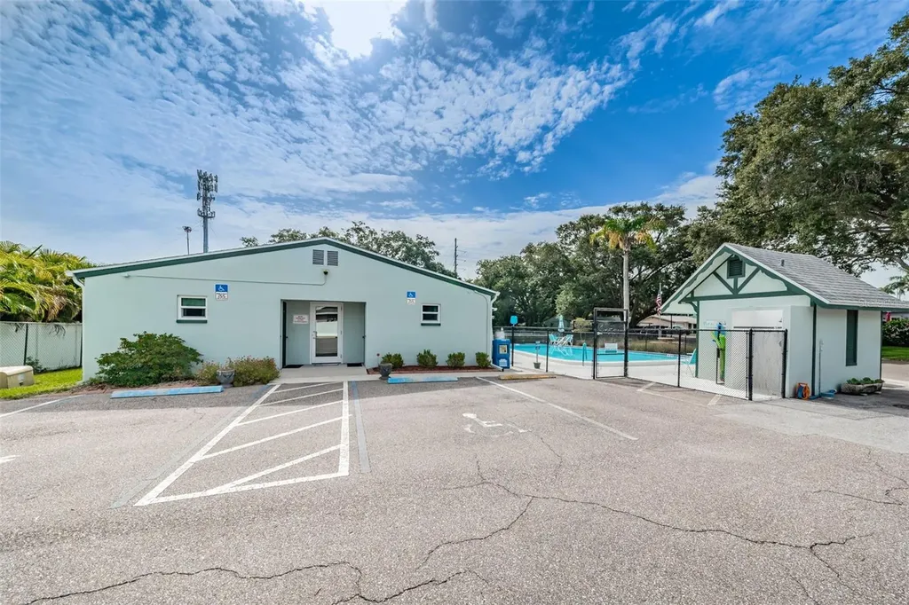 1000 Crane Court Dunedin FL 34698