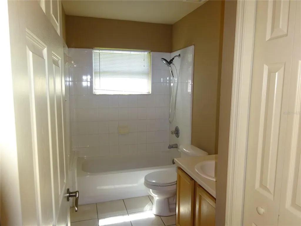 11934 NW 10th Road Gainesville FL 32606