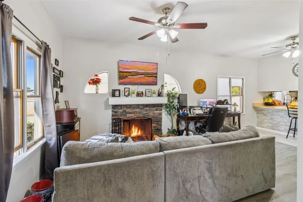 116 W Arborvitae Lane Polk City FL 33868