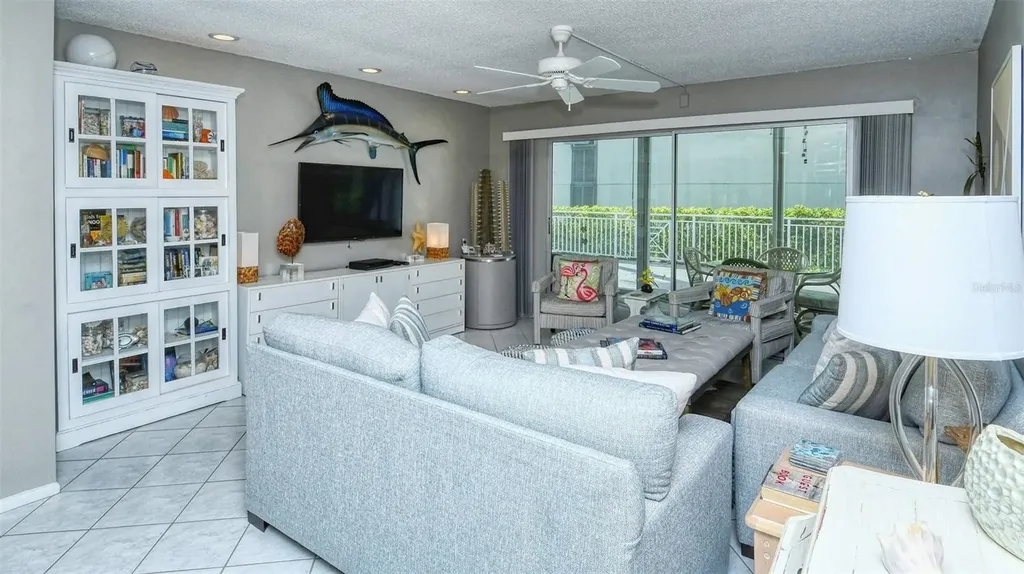 1255 E Peppertree Drive Sarasota FL 34242
