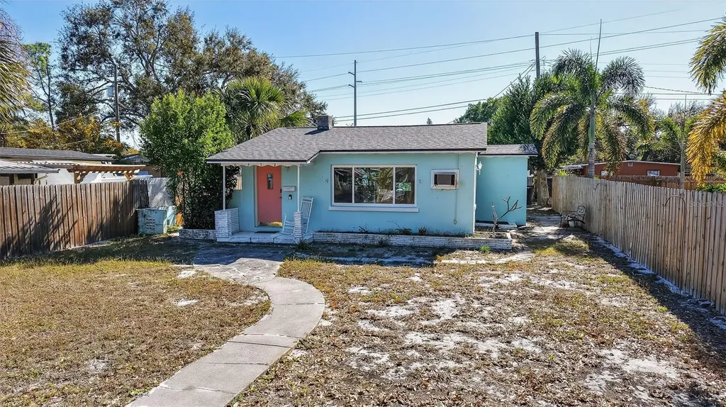 6372 4th Avenue S St Petersburg FL 33707