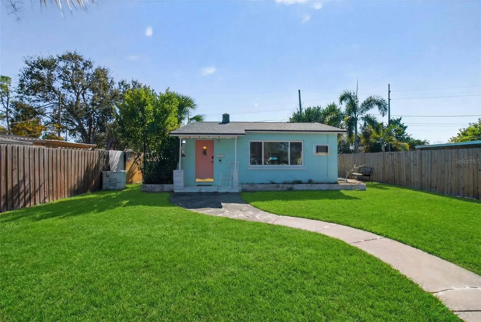 6372 4th Avenue S St Petersburg FL 33707