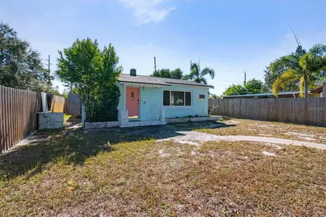6372 4th Avenue S St Petersburg FL 33707