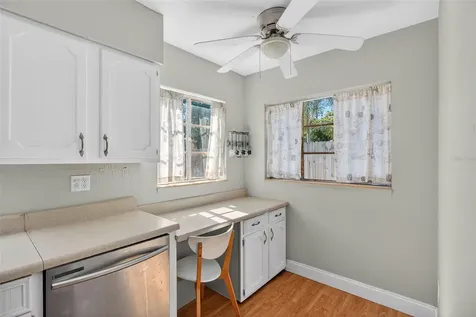 6372 4th Avenue S St Petersburg FL 33707