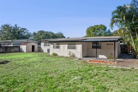 2827 S Park Avenue Sanford FL 32773