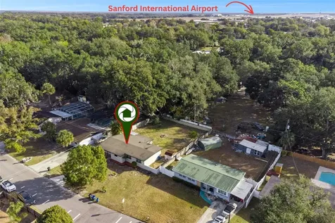 2827 S Park Avenue Sanford FL 32773