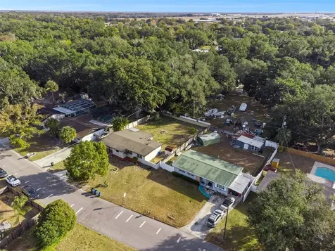 2827 S Park Avenue Sanford FL 32773