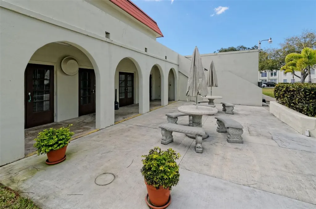 2700 Bayshore Boulevard Dunedin FL 34698