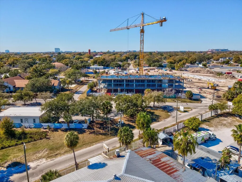 2107 W Cherry Street Tampa FL 33607