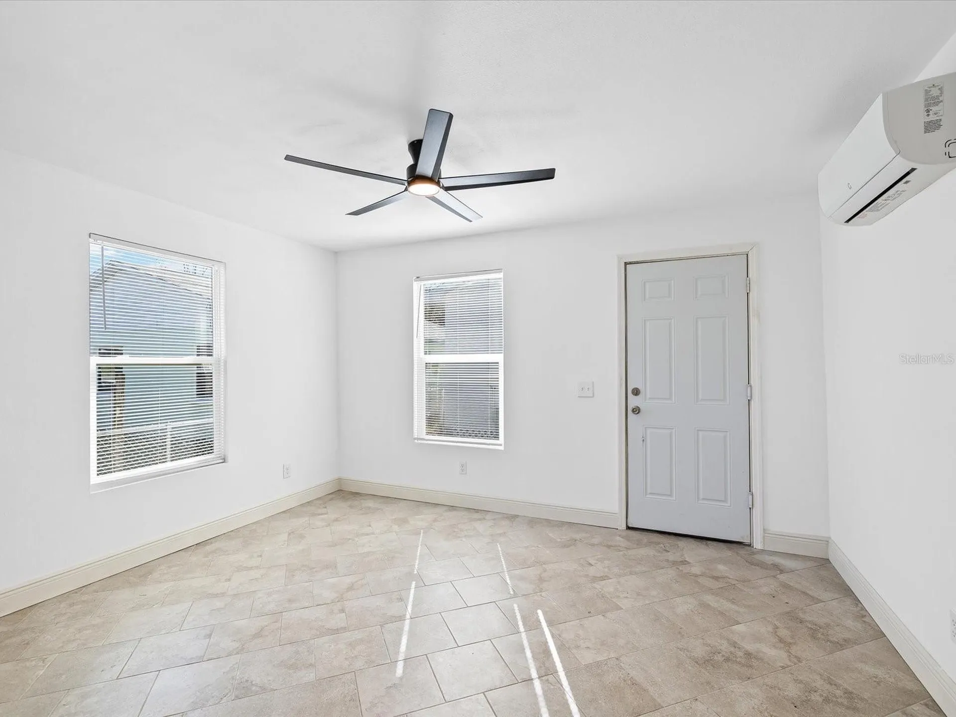 2107 W Cherry Street Tampa FL 33607
