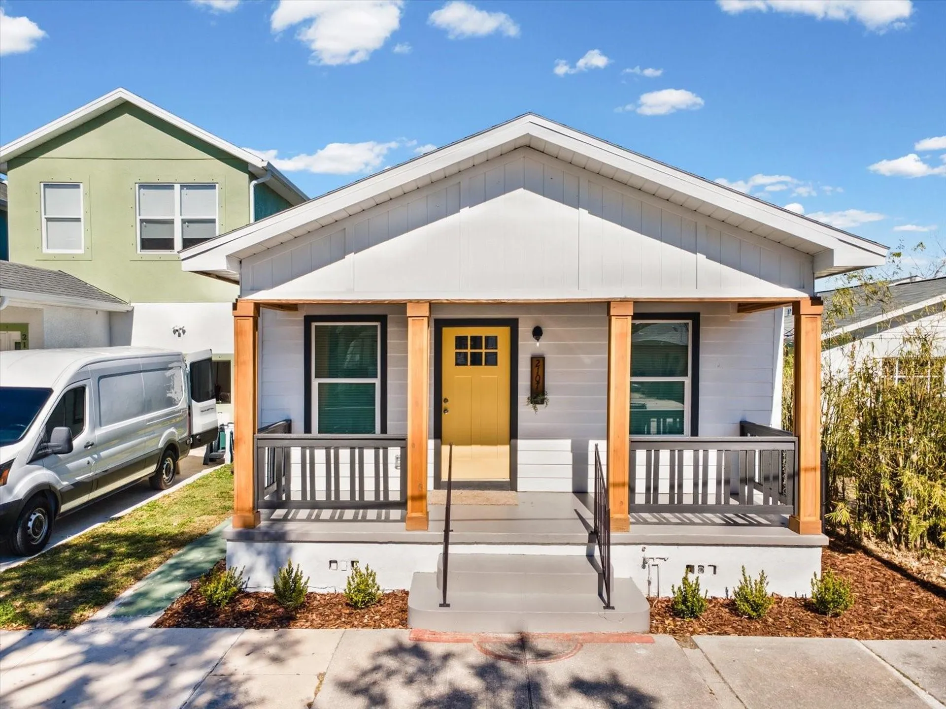 2107 W Cherry Street Tampa FL 33607