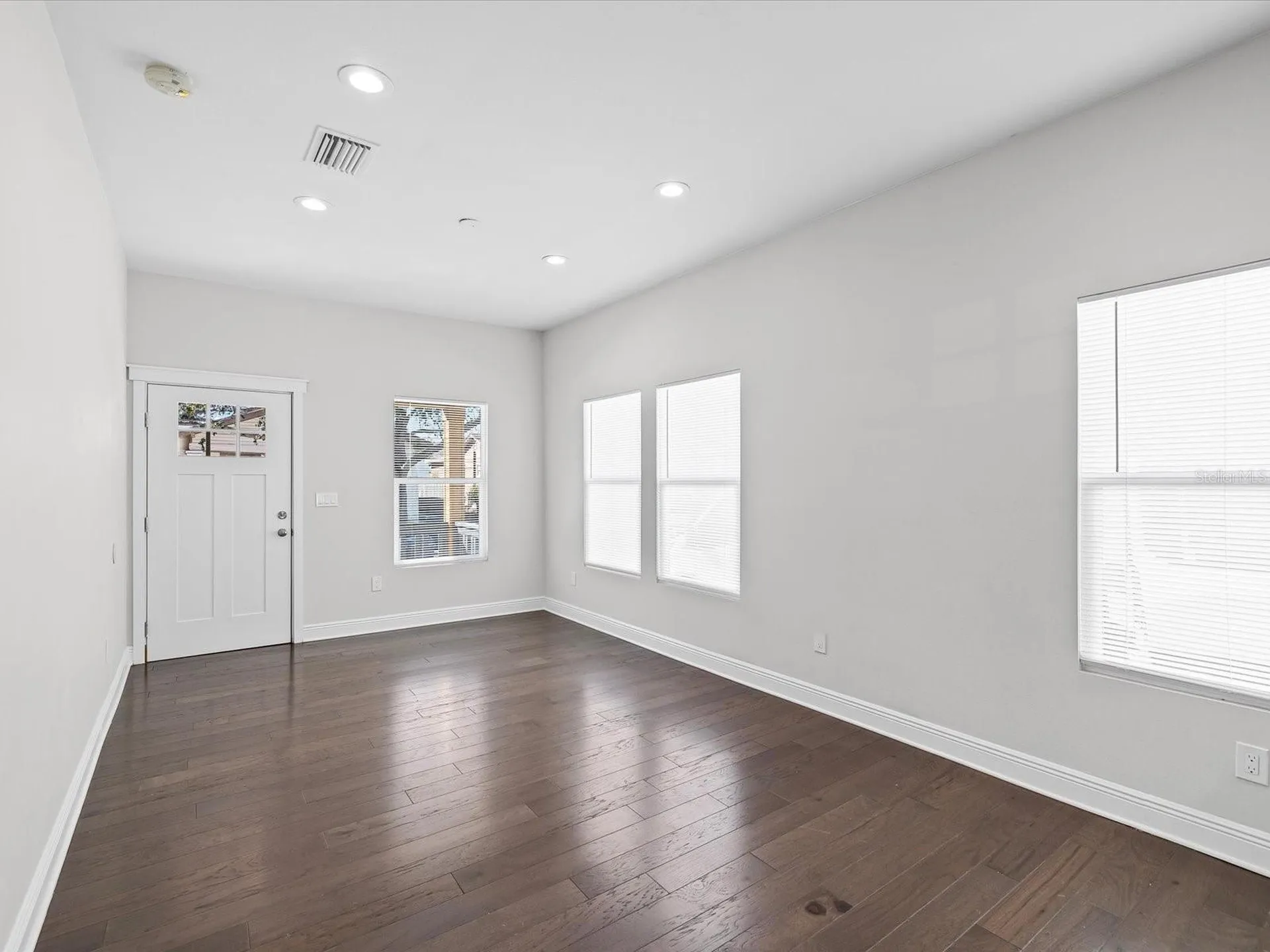 2107 W Cherry Street Tampa FL 33607