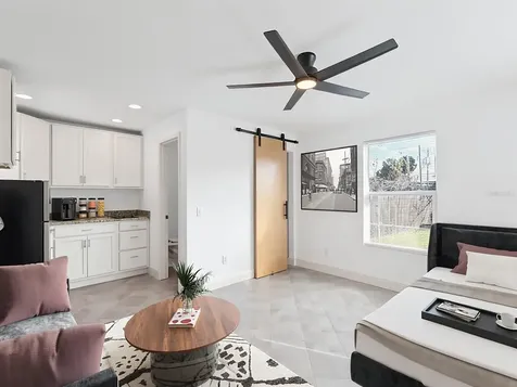 2107 W Cherry Street Tampa FL 33607