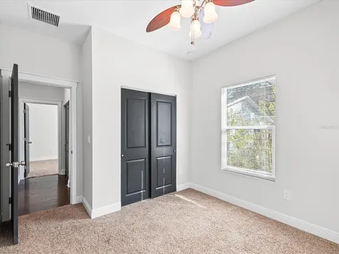2107 W Cherry Street Tampa FL 33607