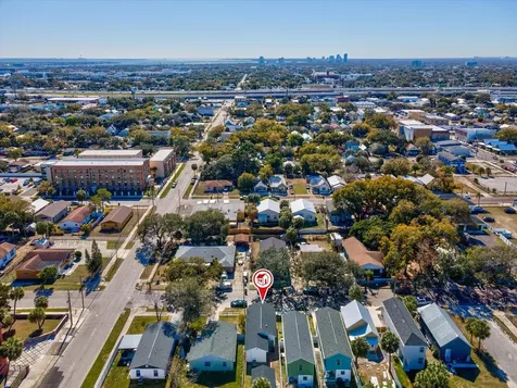 2107 W Cherry Street Tampa FL 33607