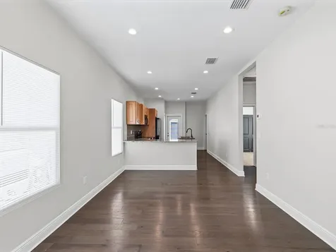 2107 W Cherry Street Tampa FL 33607