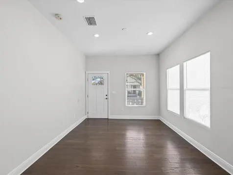 2107 W Cherry Street Tampa FL 33607