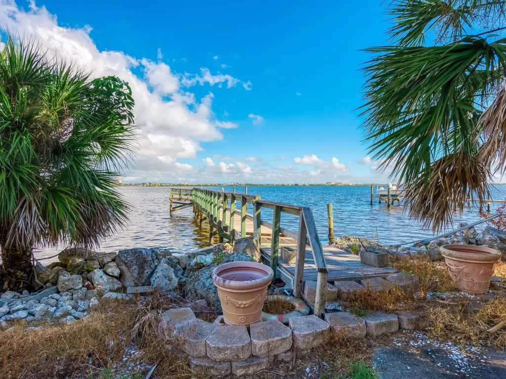 1401 1st Avenue E Bradenton FL 34208