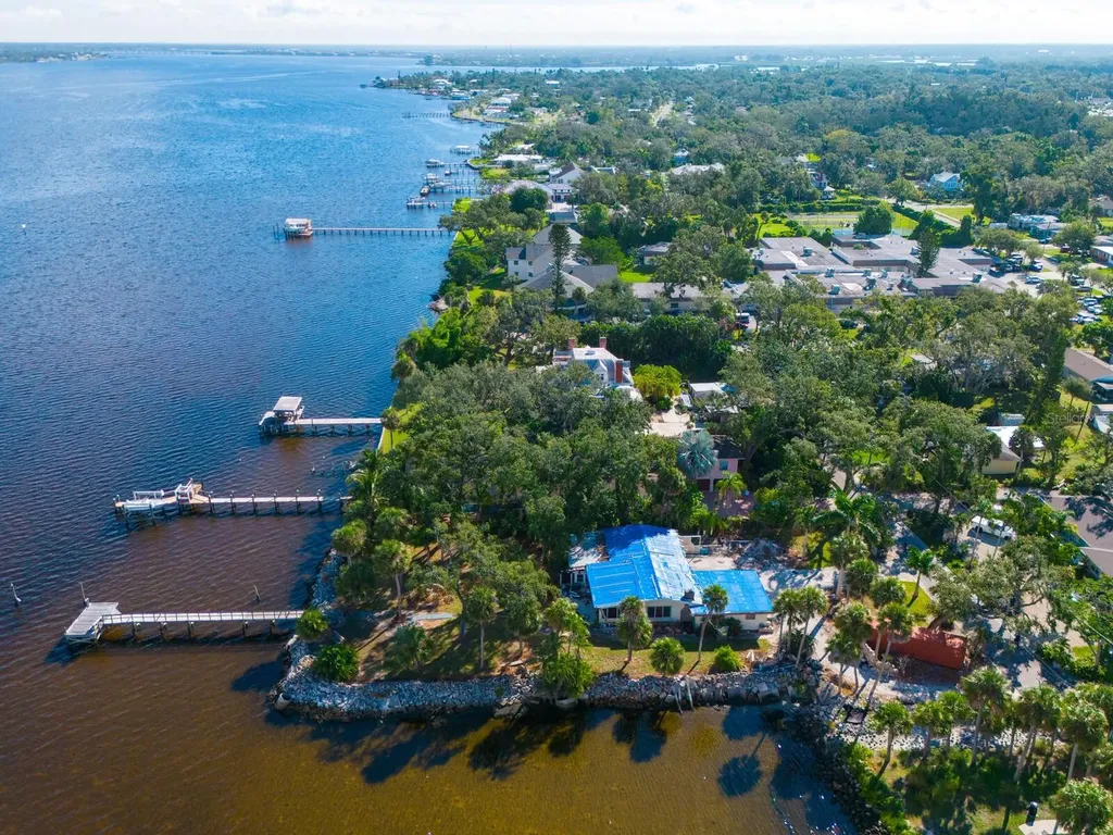 1401 1st Avenue E Bradenton FL 34208