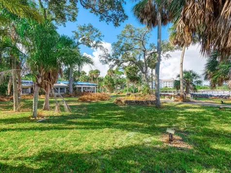 1401 1st Avenue E Bradenton FL 34208