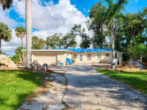 1401 1st Avenue E Bradenton FL 34208