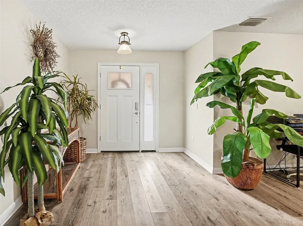 4223 Arlington Ridge Boulevard Leesburg FL 34748