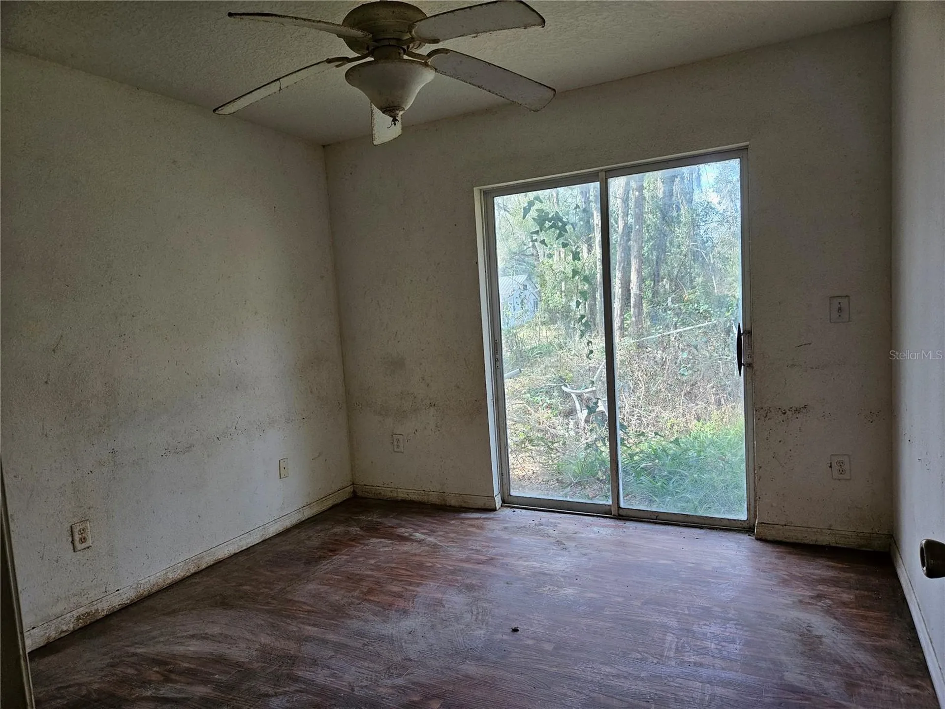 5870 SE 158th Court Ocklawaha FL 32179