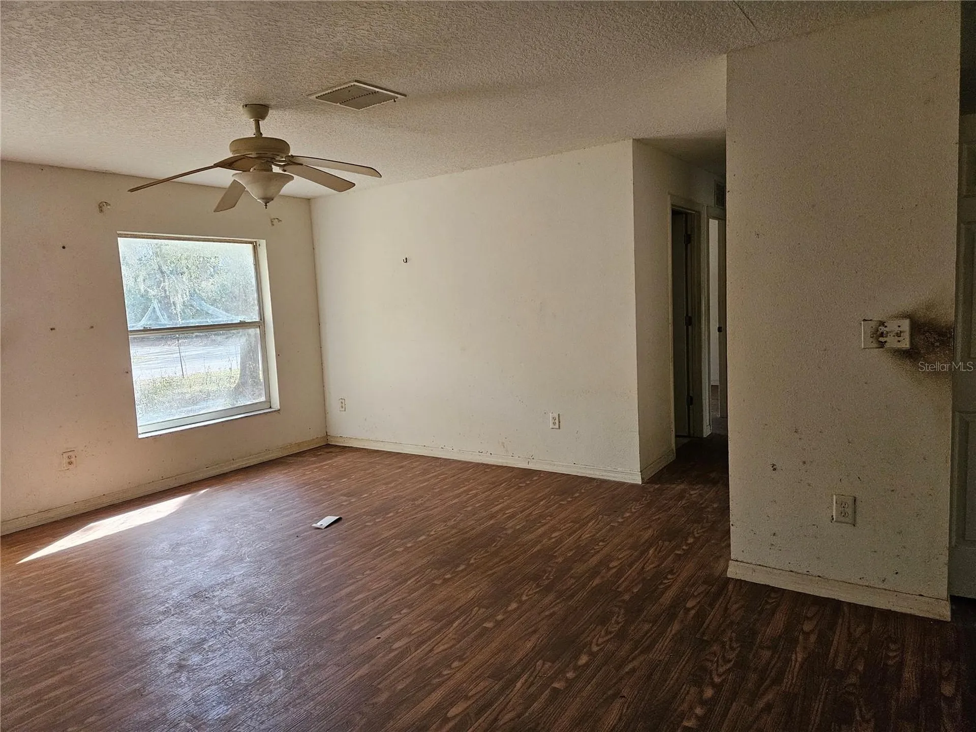 5870 SE 158th Court Ocklawaha FL 32179