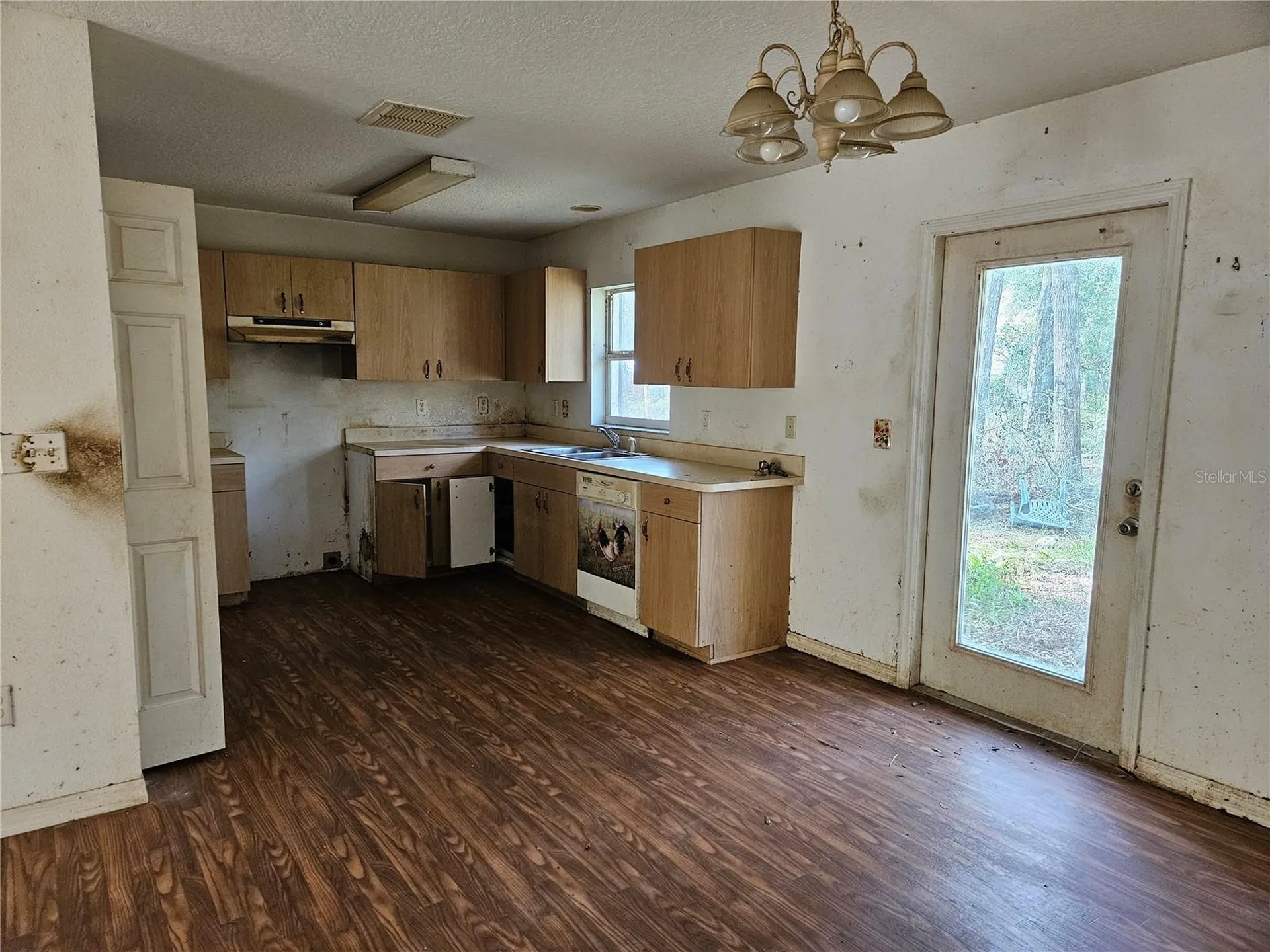 5870 SE 158th Court Ocklawaha FL 32179