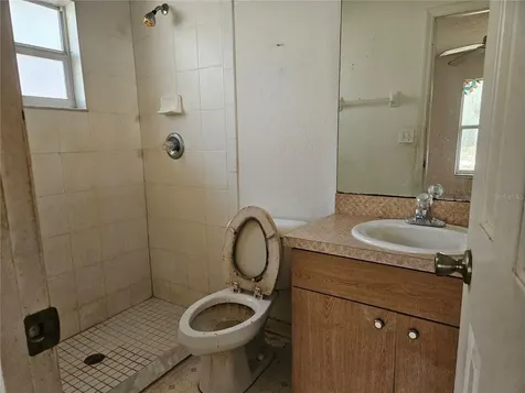 5870 SE 158th Court Ocklawaha FL 32179