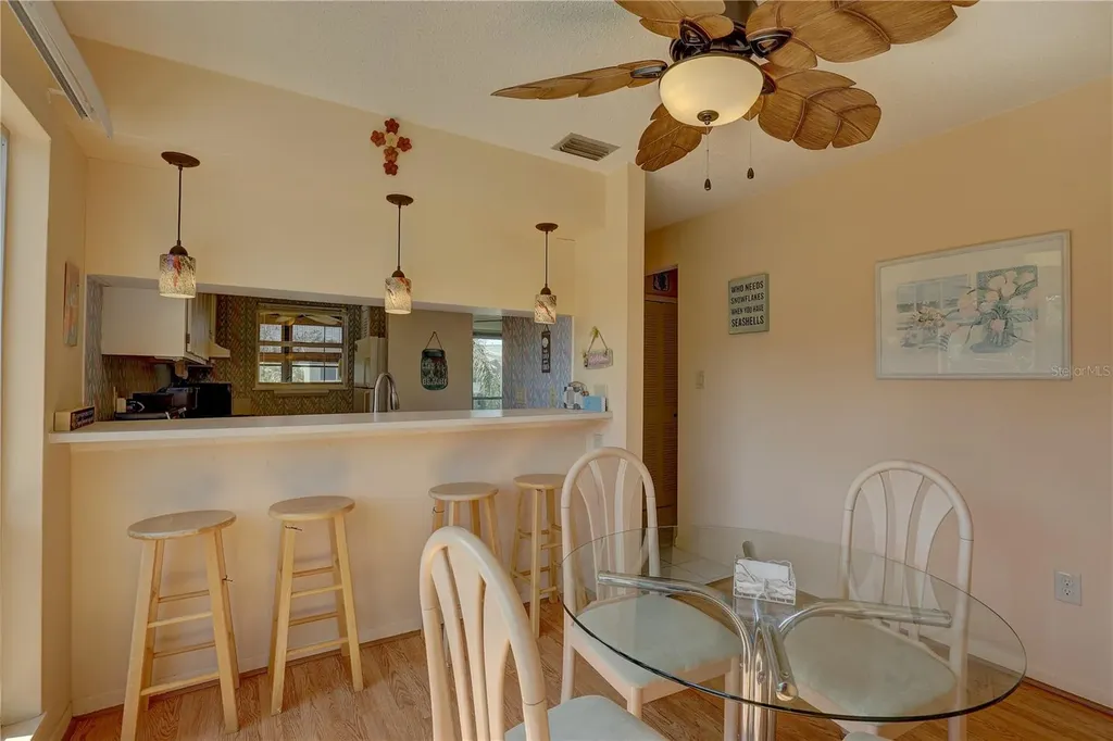 428 Windrush Bay Drive Tarpon Springs FL 34689