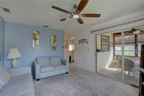 428 Windrush Bay Drive Tarpon Springs FL 34689