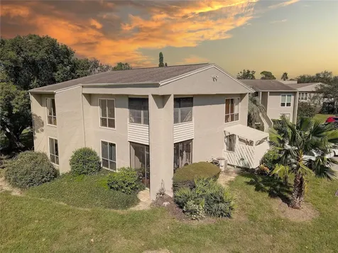 428 Windrush Bay Drive Tarpon Springs FL 34689
