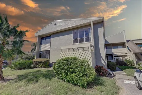 428 Windrush Bay Drive Tarpon Springs FL 34689