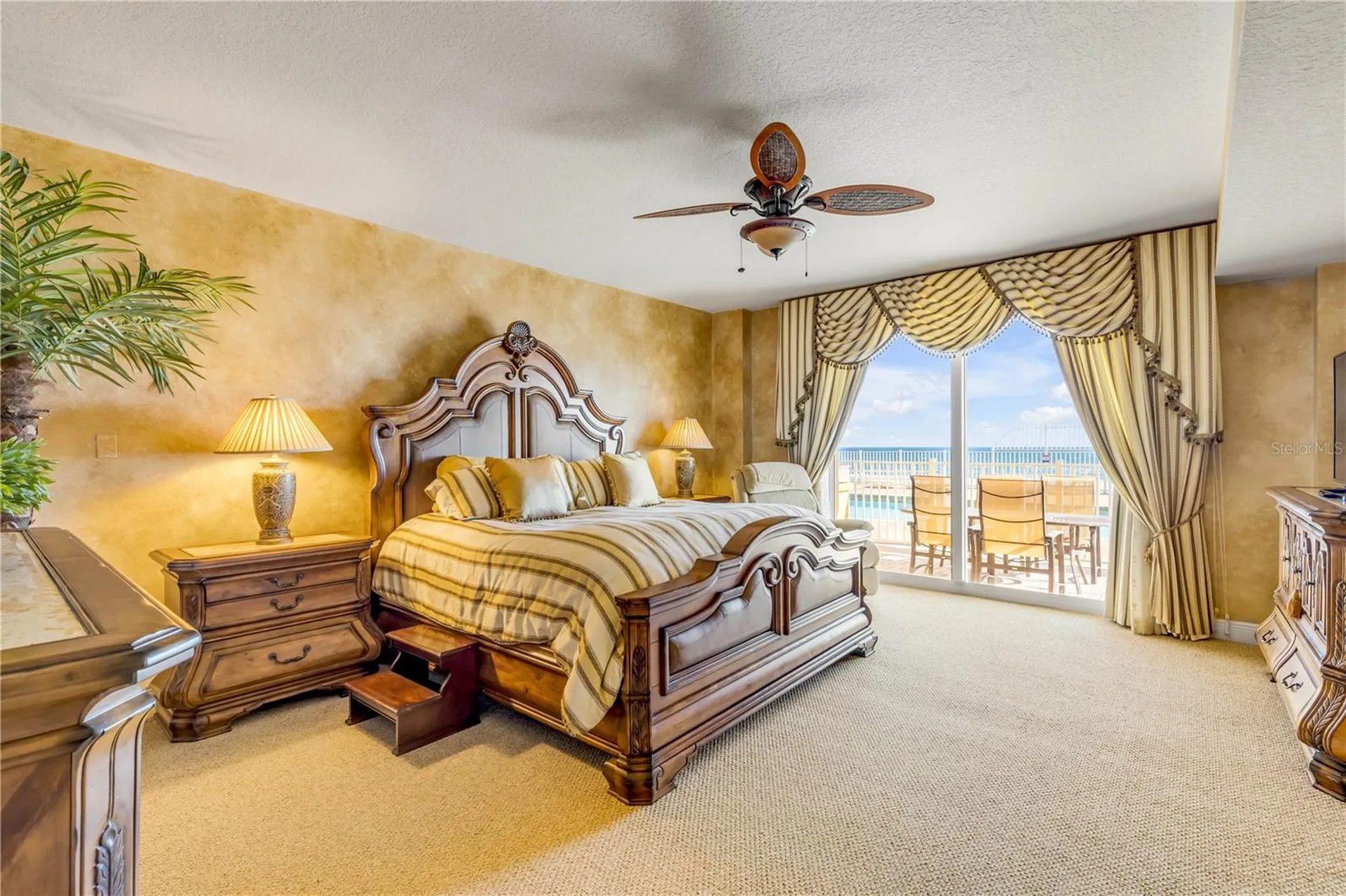 2901 S Atlantic Avenue Daytona Beach FL 32118