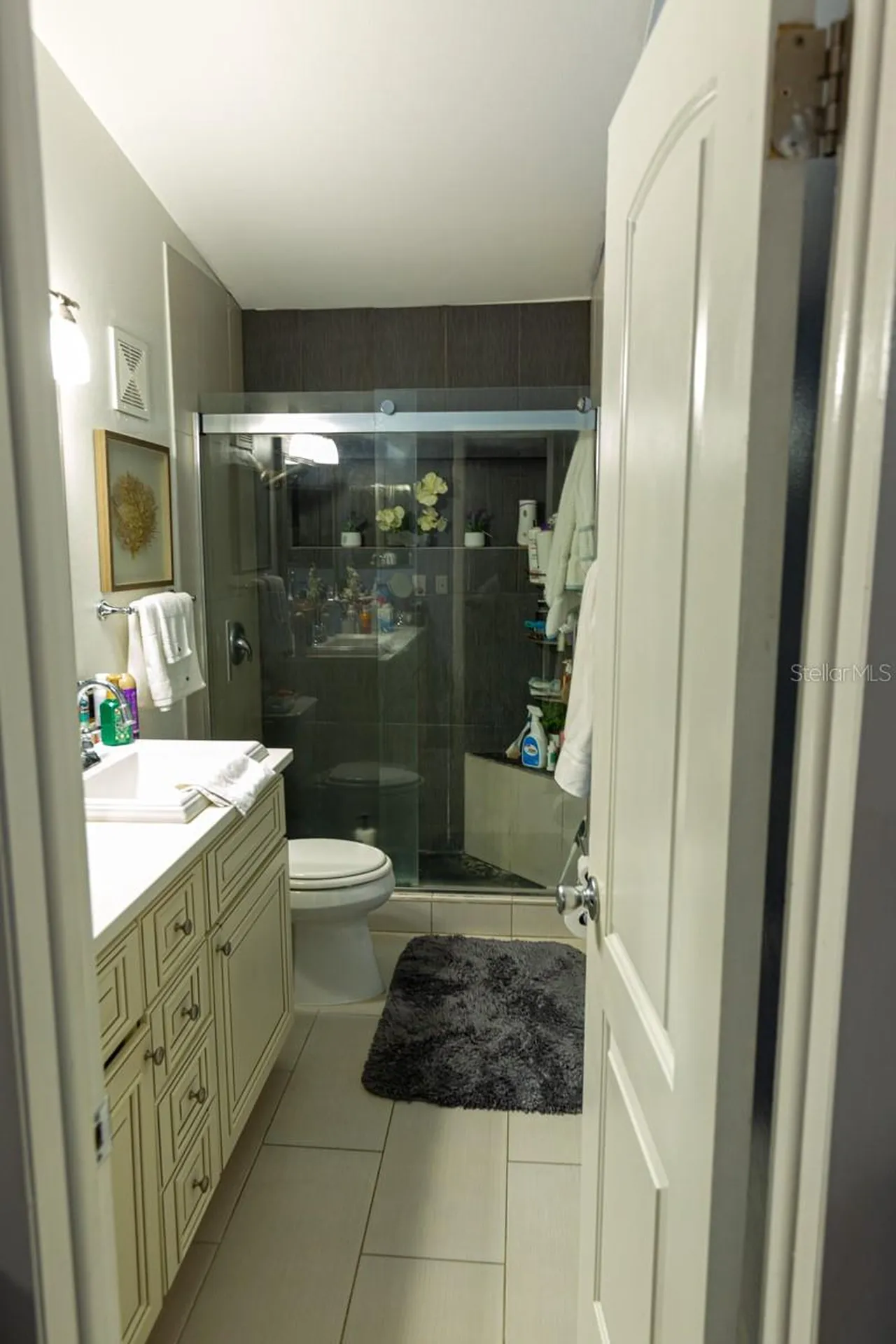 9834 87th Street Seminole FL 33777