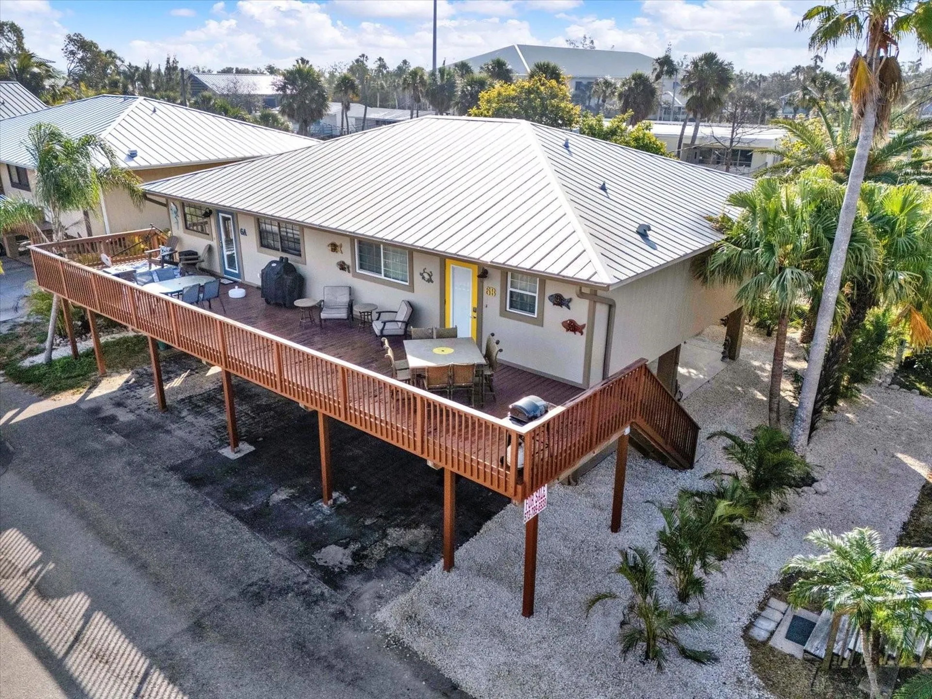 4909 Gulf Drive Holmes Beach FL 34217