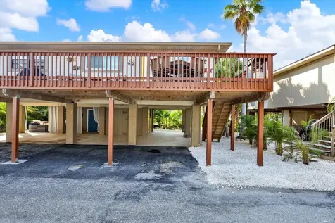4909 Gulf Drive Holmes Beach FL 34217