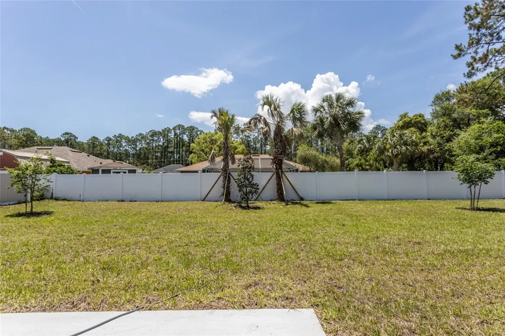 9 Sea Garden Path Palm Coast FL 32164